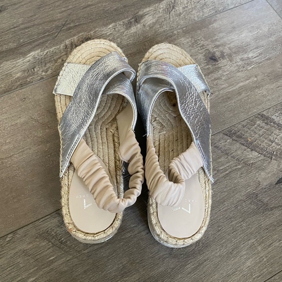Marc Fisher LTD Pella Espadrille Platform Sandal Metallic Silver 7 - Picture 5 of 8